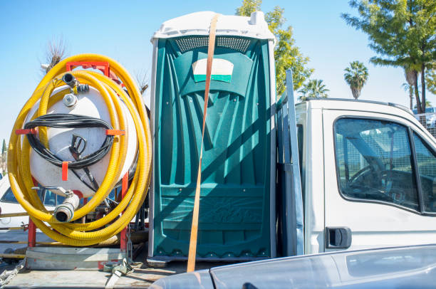 Best Portable toilet rental cost  in Leetonia, OH